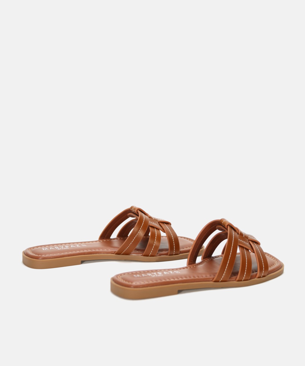 Sand&aacute;lia rasa em efeito napa image number null